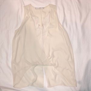 Lola & Sophie off white sleeveless top